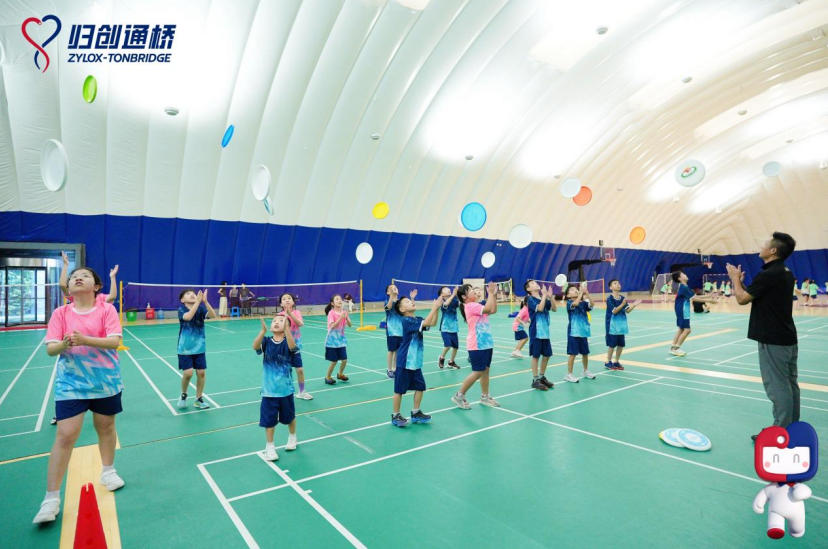 from-mom-and-dads-workplace-to-a-wider-world-a-summer-camp-for-zylox-tonbridge-families_04.jpg